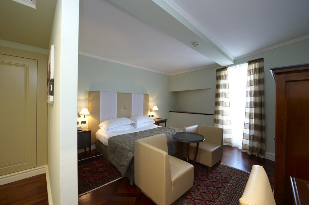 Grand Hotel Piazza Borsa Palermo Kültér fotó